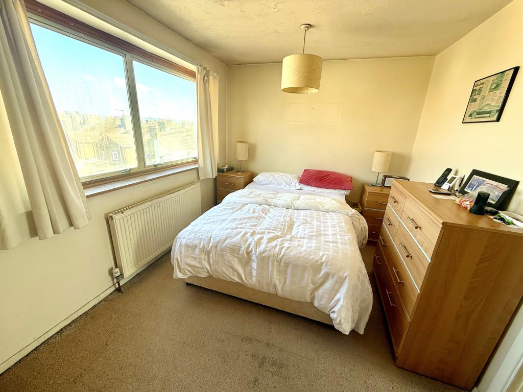 Lot: 162 - END-TERRACE HOUSE FOR IMPROVEMENT - Bedroom one